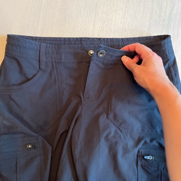 Women’s Black Kuhl Hiking Shorts‎ Size 4 - Picture 4 of 9